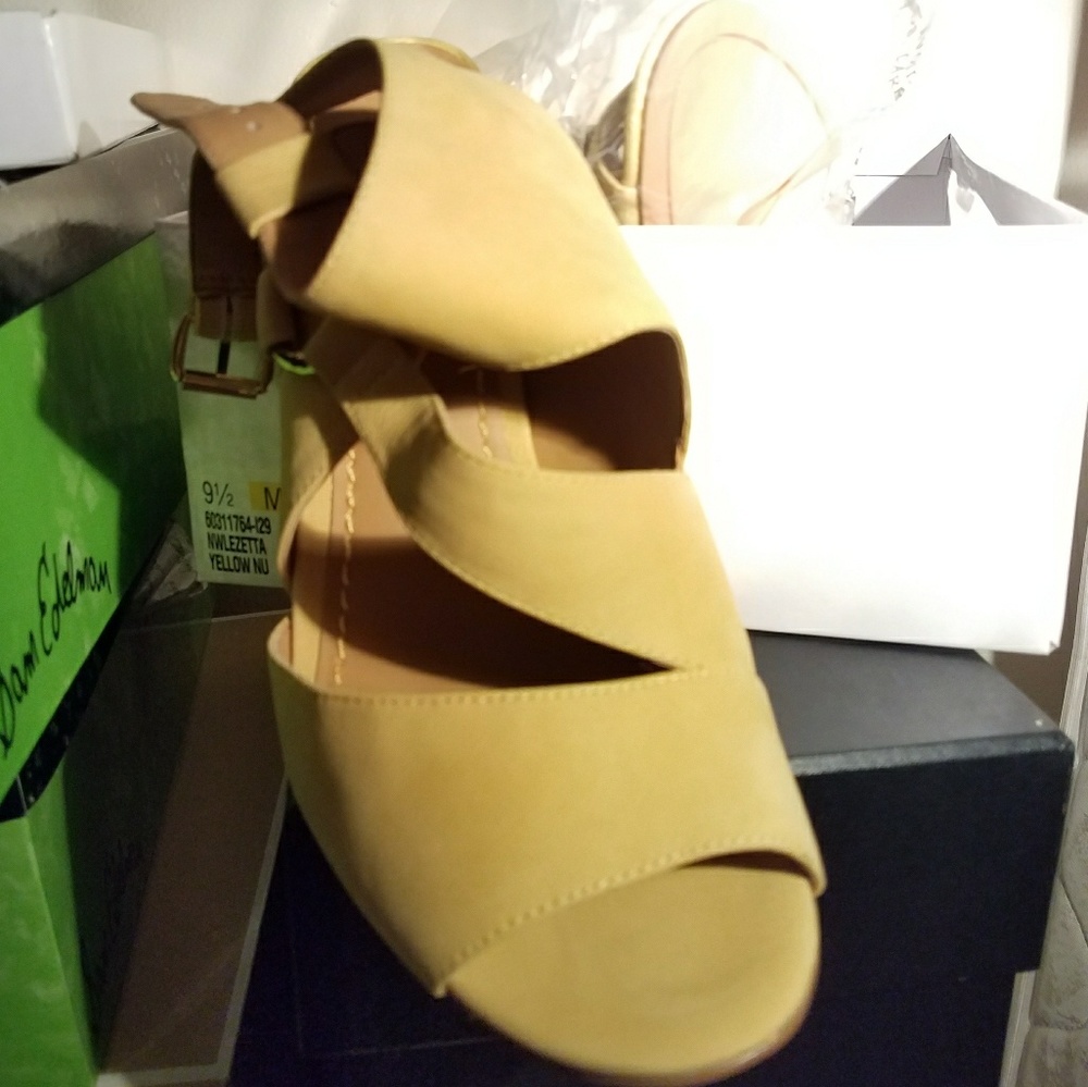Shoes - Picture 3 of 3